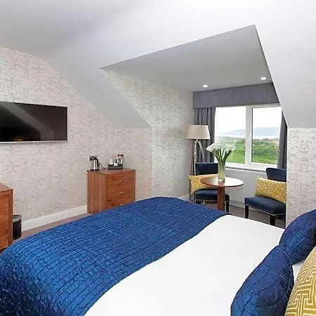 Shandon & Hotel
