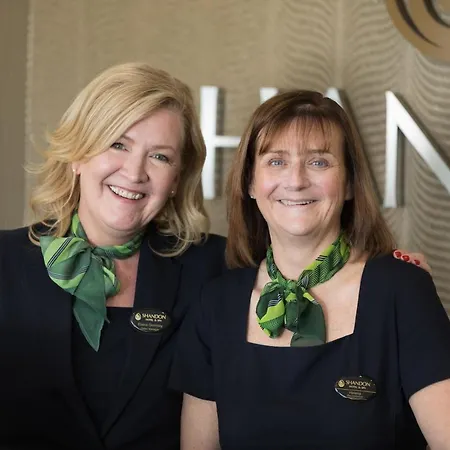 Shandon & Szálloda 4*