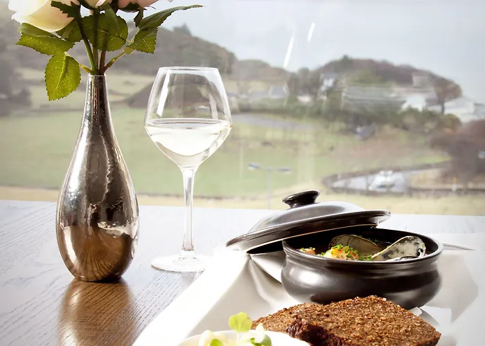 Shandon & Отель Данфанахи