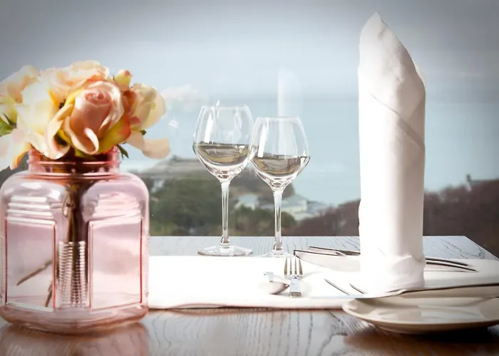 Отель Shandon & 4*